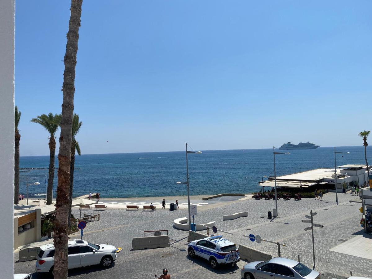 Sea La Vie #1 - Luxury Seaview Apartment Paphos Luaran gambar