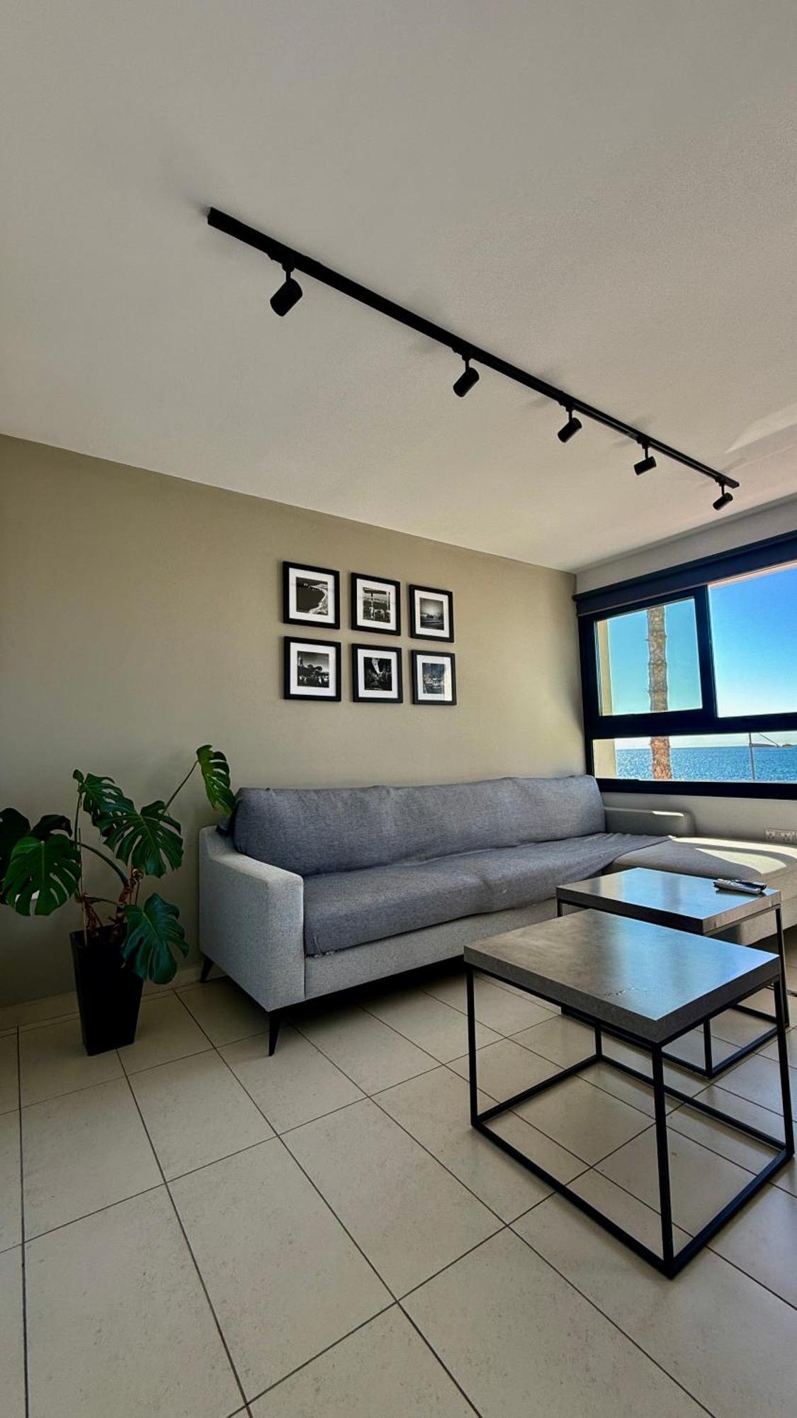Sea La Vie #1 - Luxury Seaview Apartment Paphos Luaran gambar